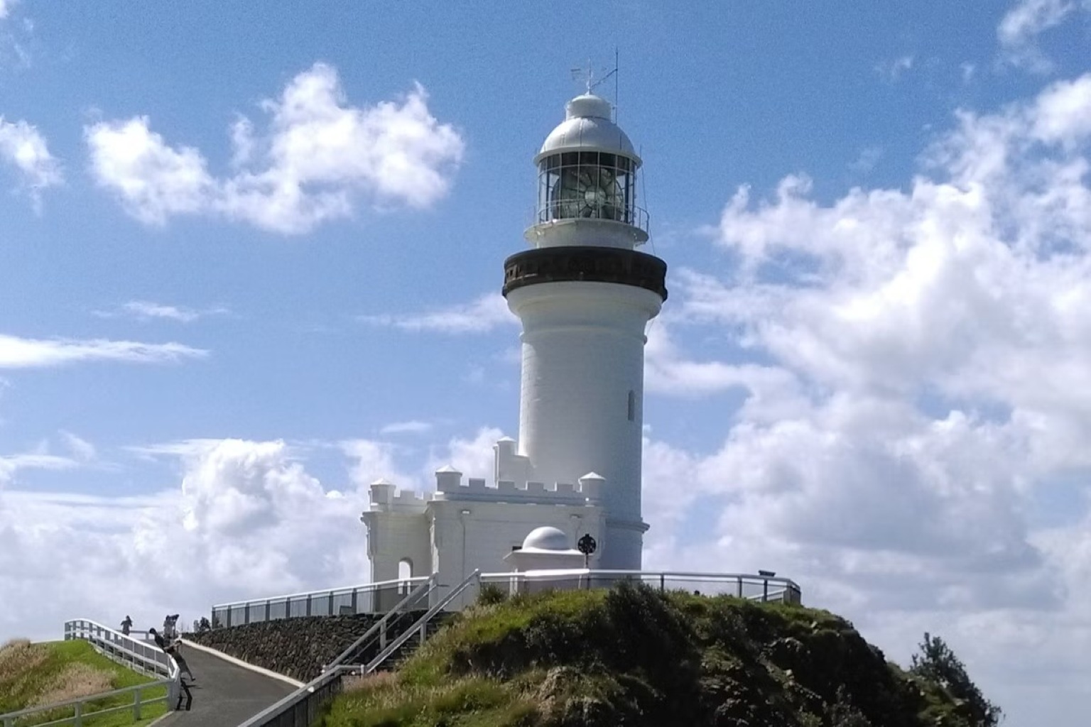 日本語 De バイロンベイツアー