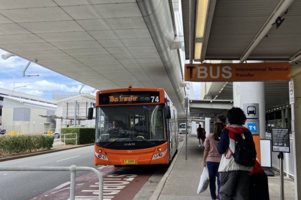 シドニー空港　国際線 ⇔ 国内線　乗り継ぎアシストガイド(日本語）