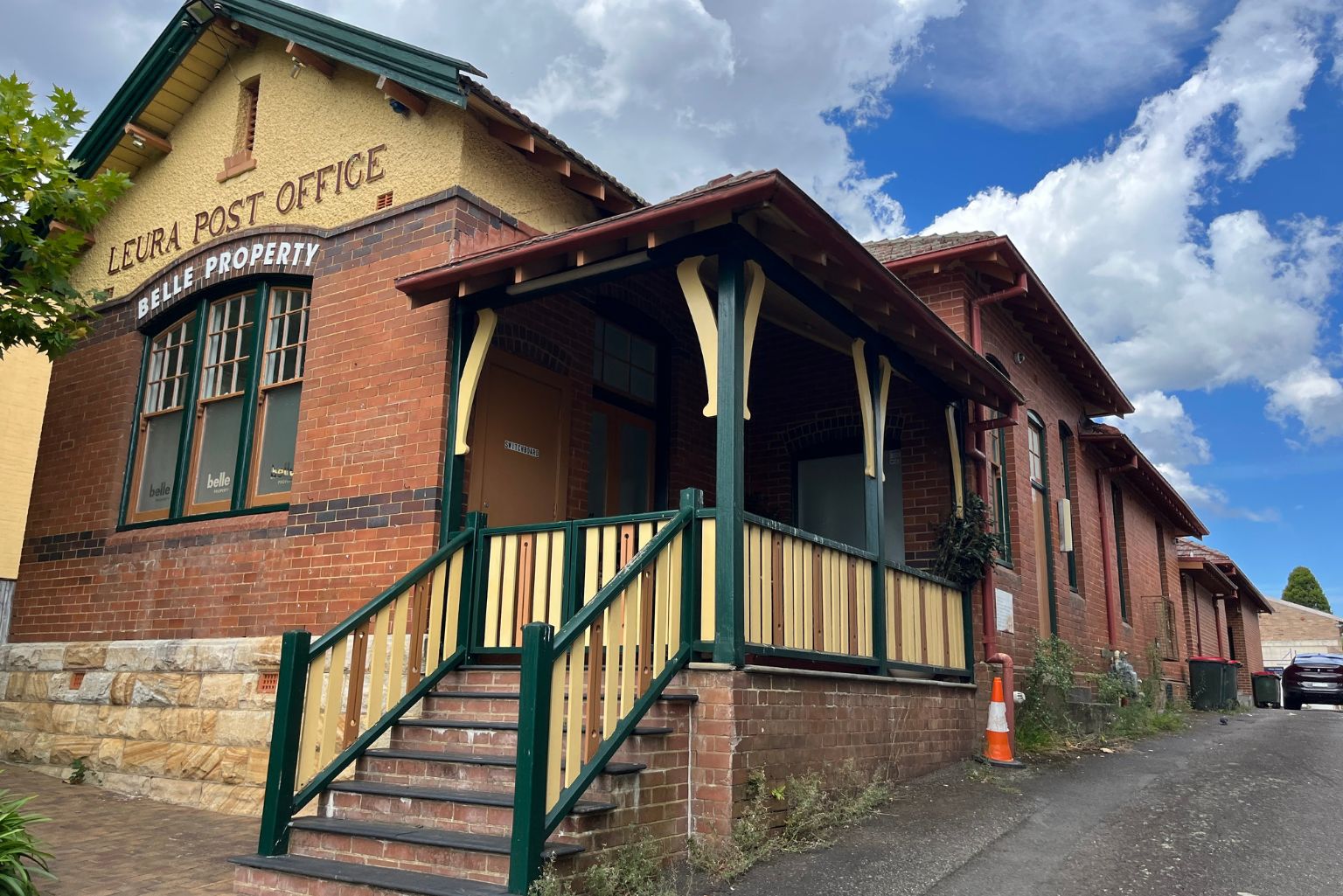 Leura