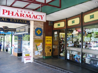 かわいい街並みのルーラを散策