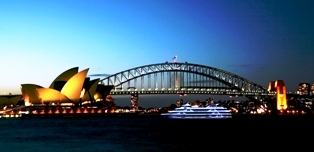 シドニーハーバーの夜景は最高です。