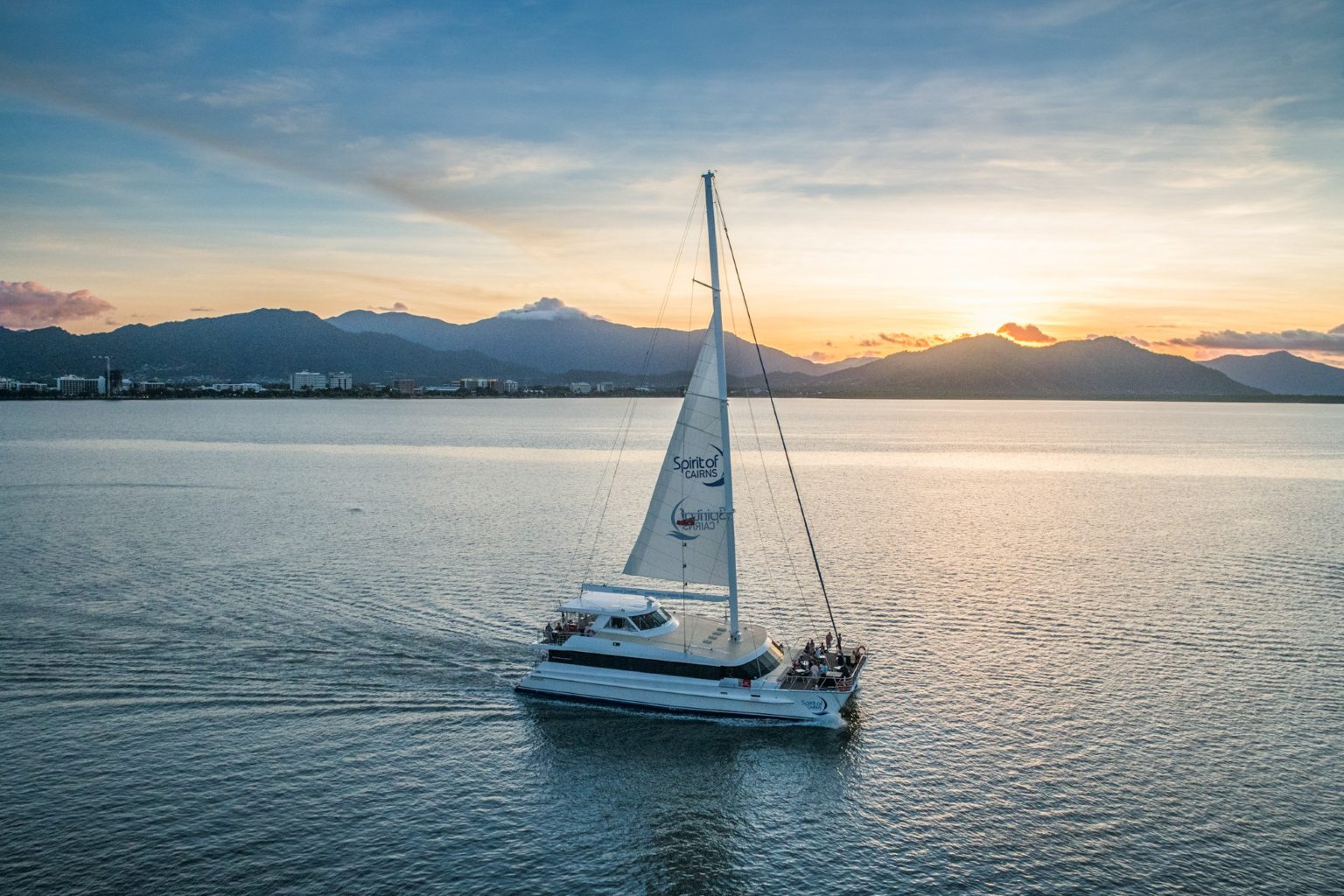 ディナークルーズ･スピリット オブ ケアンズ （送迎なし）