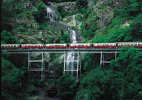 キュランダ高原列車