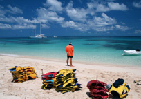 シュノーケリングをお楽しみ頂けます。