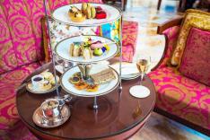 ヴェルサーチでハイティー@ Le Jardin Lobby Bar(土・日曜日)(Palazzo Versace内 )