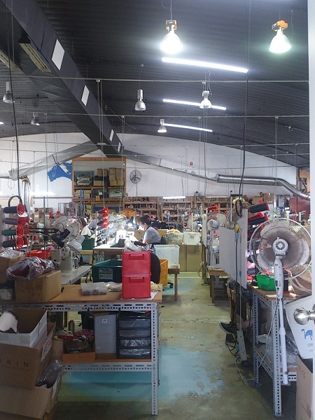 UGGブーツ工場内