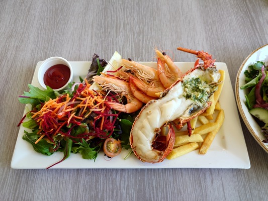 大人ランチのロブスターランチ