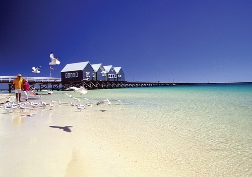 バッセルトン桟橋（1.841kmの南半球最長の木造桟橋）