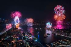 HIS貸し切り！2025年大晦日カウントダウン花火クルーズ　日本語ガイド付き