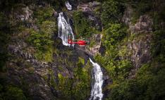 ヘリコプター60分遊覧飛行-2大世界遺産グレートバリアリーフ＆熱帯雨林デラックスプラン（ケアンズ発着）